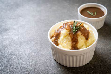 Popeyes Mashed Potatoes with Cajun Gravy