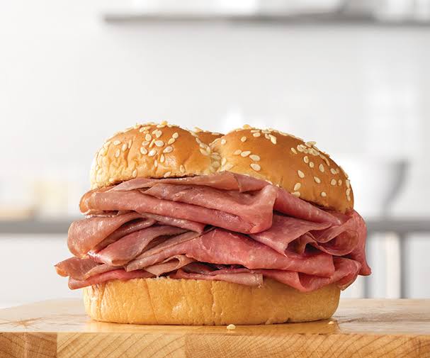 Classic Roast Beef Sandwich