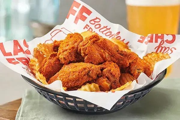 Red Robin Scorpion Dry Rub Bone-In Wings